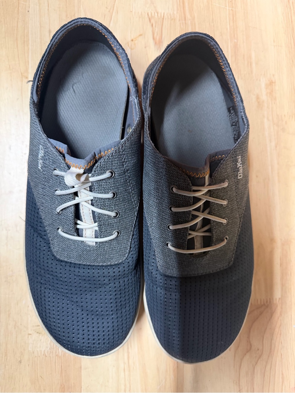 OluKai Men’s Navy and Gray Casual no tie boat shoes